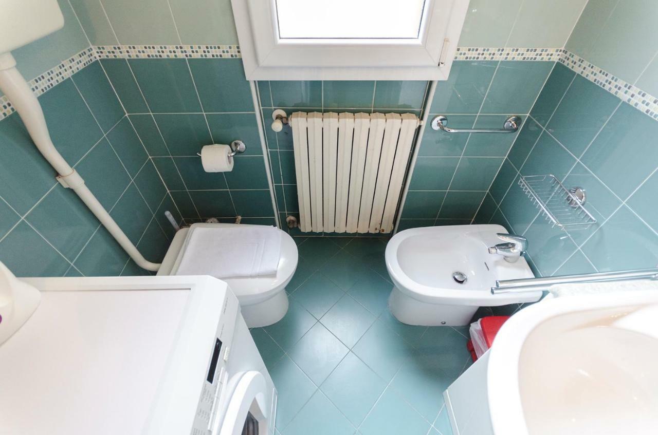 Petroni Apartment Bologna Kültér fotó